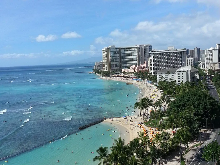 2500 Kalakaua Ave — Photo 11