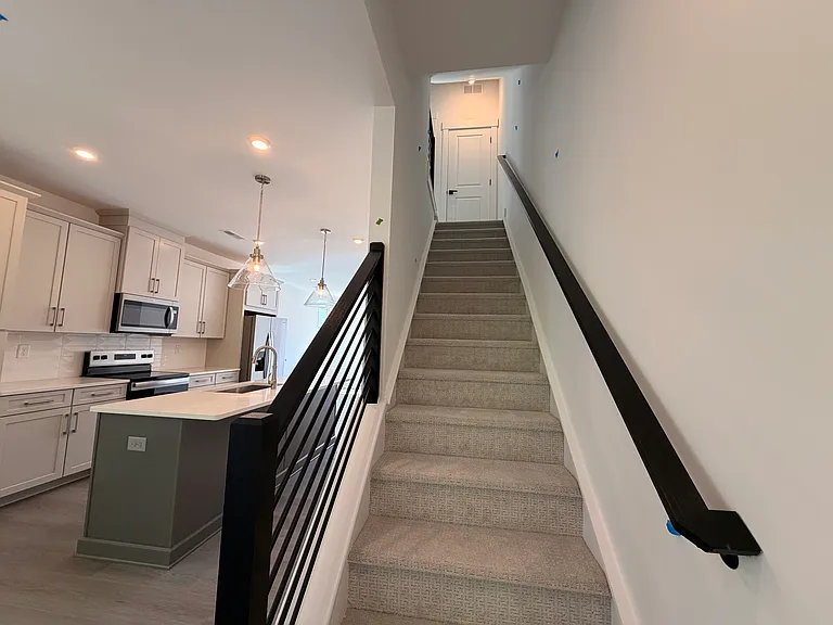 1344 Hamilton St — Photo 13