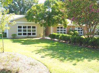 8187 Orchard Point Rd, Pasadena, MD 21122