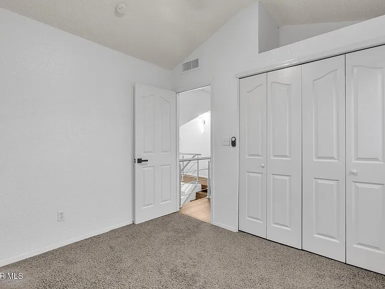 7489 Plaza Redonda Dr — Photo 42