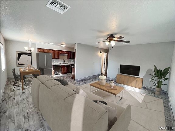 4th image of 2760 N Alpha Street
