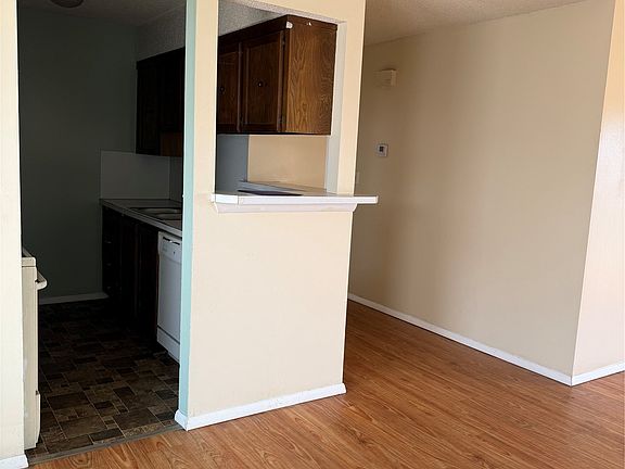 5th image of 6726 S Lewis Ave Unit 1204