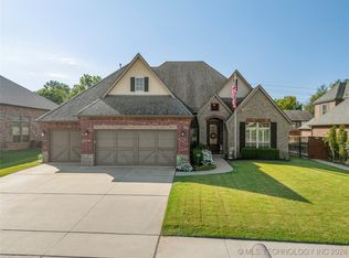 3401 W Nashville St, Broken Arrow, OK 74012