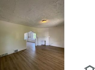 726 E 117th St #UP, Cleveland, OH 44108