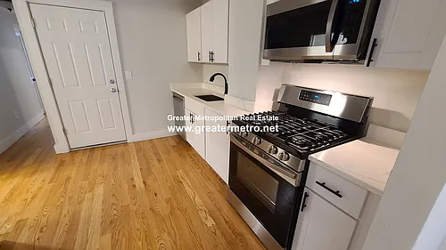 7 Noyes Pl #2 Photo 1