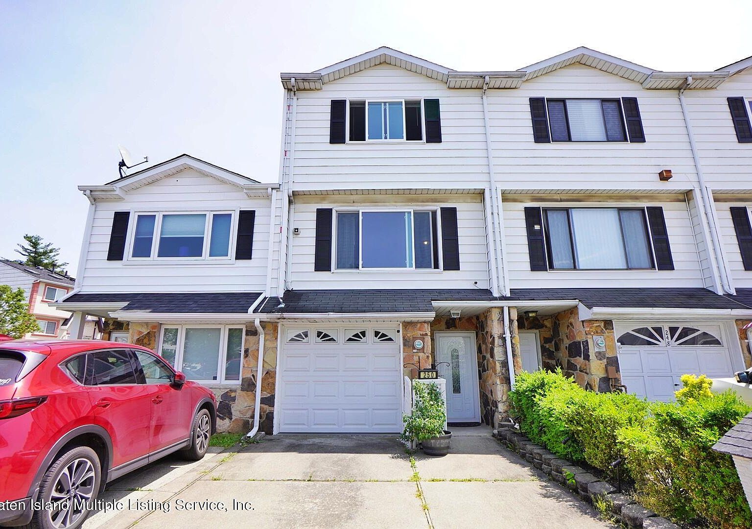 250 Carlyle Grn, Staten Island, NY 10312 Zillow