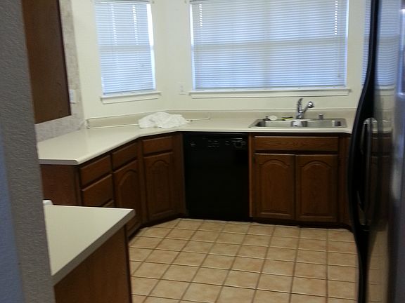 5th image of 4321 Loma De Brisas Dr