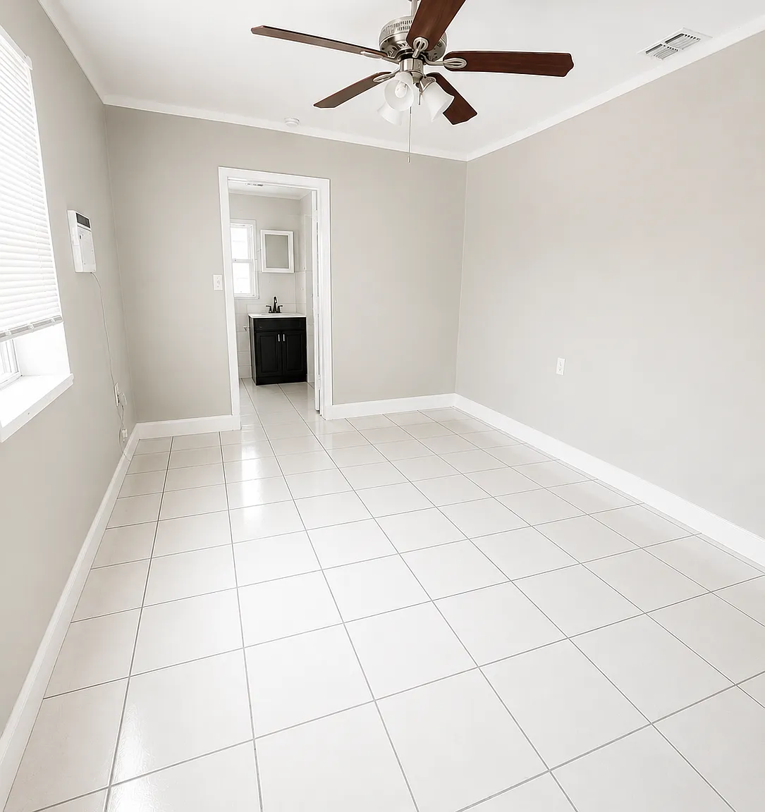 1 bed, 700 sqft, $1,550 — Photo 2