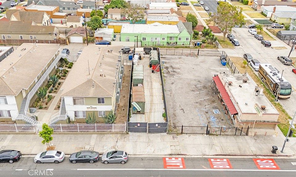 1st image of 1550 W Florence Ave Lot 3