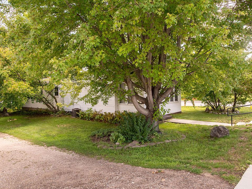 511 S Lake St, Frazee, MN 56544 MLS 233801 Zillow