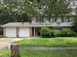 652 Powell Dr NE, Fort Walton Beach, FL 32547