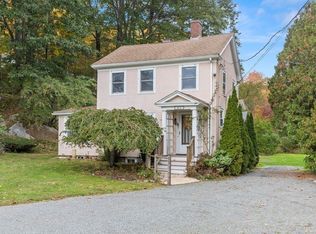 37 Bennett St, Manchester, MA 01944