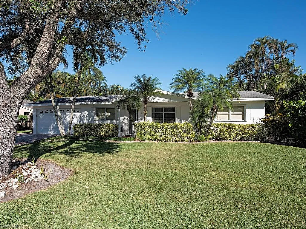 3 bed, 3.0 bath, 1930 sqft, $30,000 — Photo 1