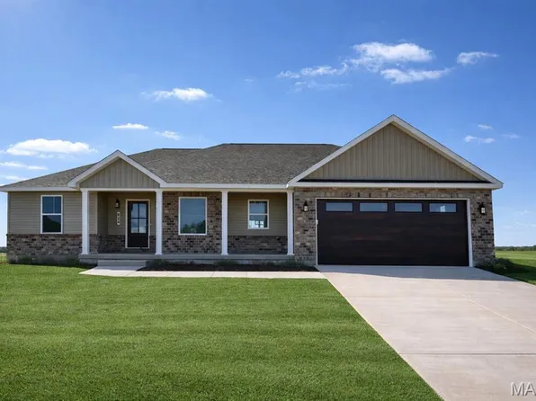 824 Barclay Dr, Farmington, MO 63640