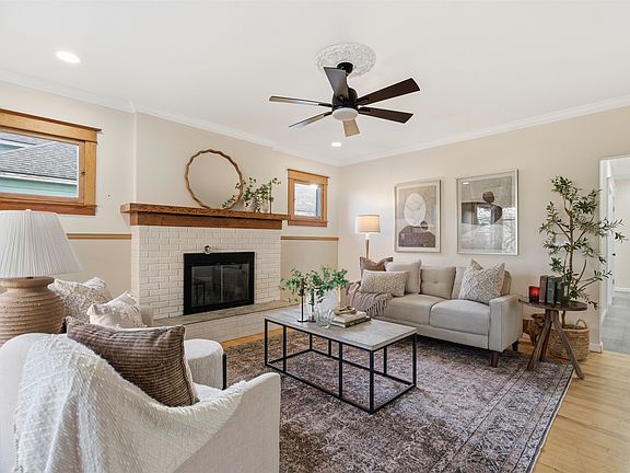 5th image of 5023 N Lacey St