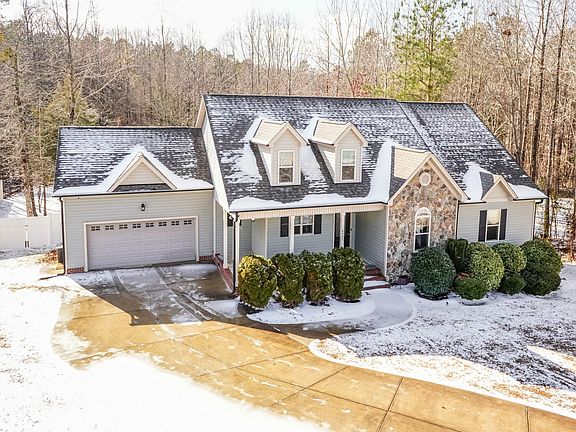 4th image of 4001 Hopkins Trace Ln