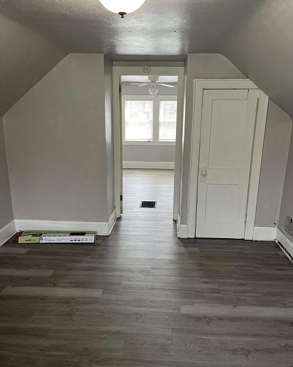 32 N Jackson St, Youngstown, OH 44506 Zillow