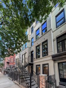347 W Belden Ave, Chicago, IL, 60614