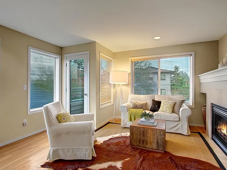 9501 Roosevelt Way NE #C — Photo 11
