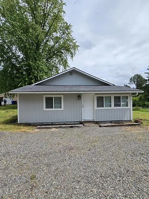 150 NE 4th Ave