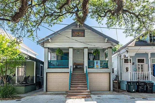 7041 Magazine St — Photo 1