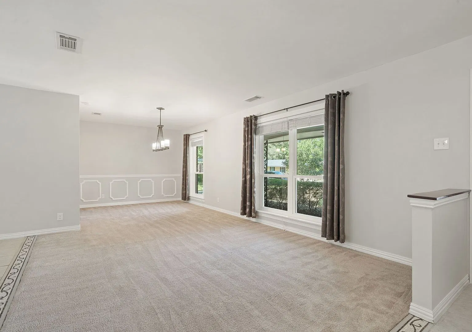 638 Rocklyn Dr. Wincrest — Photo 3