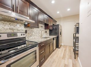 298 SW 6th St, Boca Raton, FL 33432