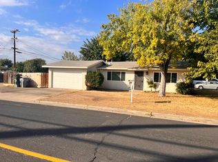 1097 Jefferson Ave, Clovis, CA 93612