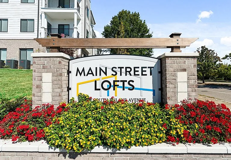 Main Street Lofts — Photo 37