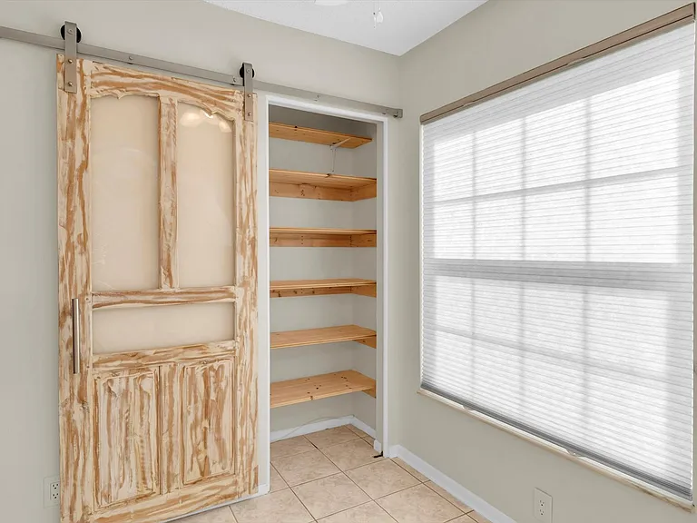4814 Grist Mill Cir — Photo 14