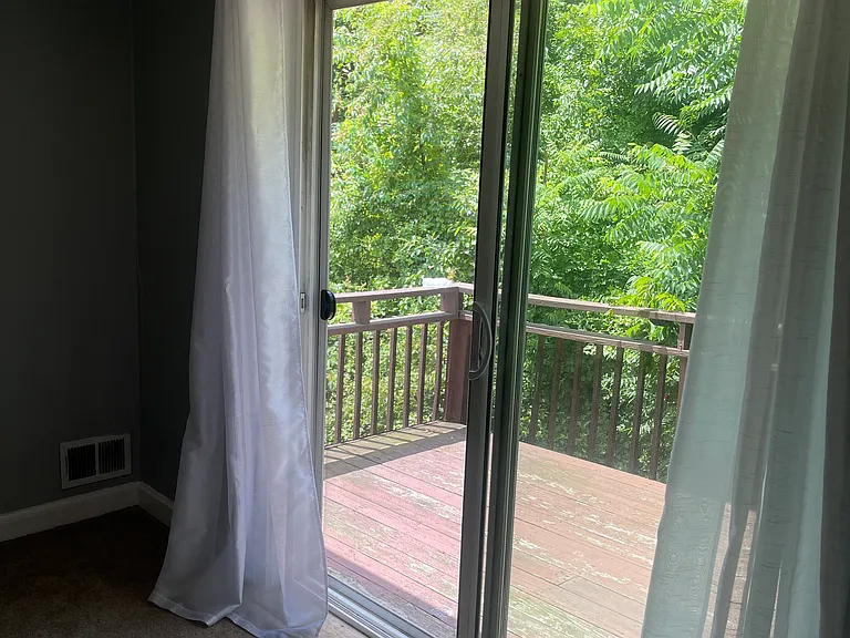 182 Woodland St — Photo 7