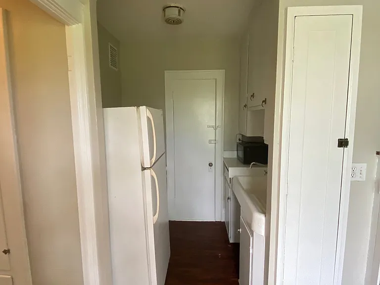 1689 Eddington Rd — Photo 9