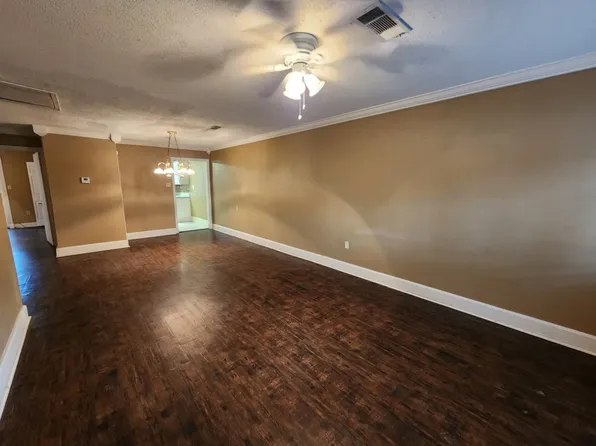 Orange, 4500 & 4502 N Orange St, North Little Rock, AR 72118