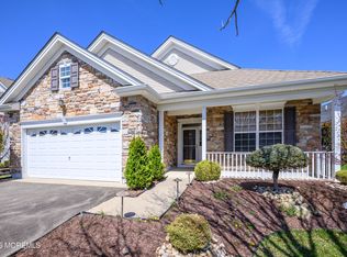 33 Cromwell Lane, Jackson, NJ