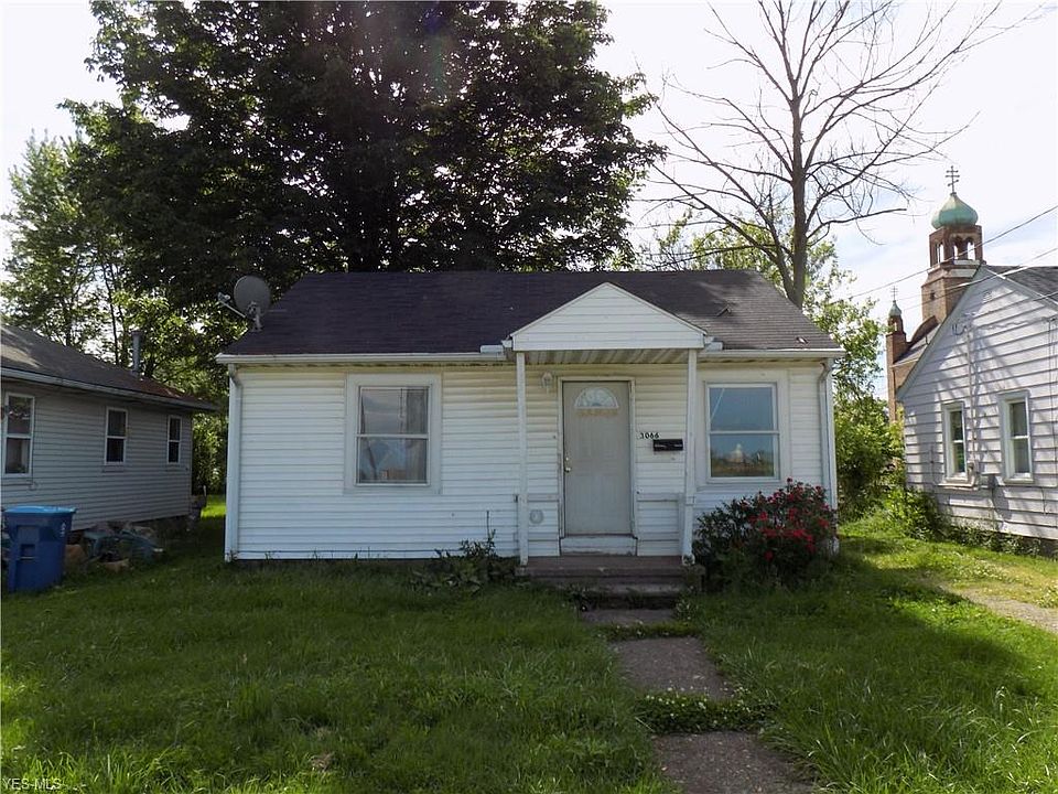 1st image of 3066 Clifton Ave