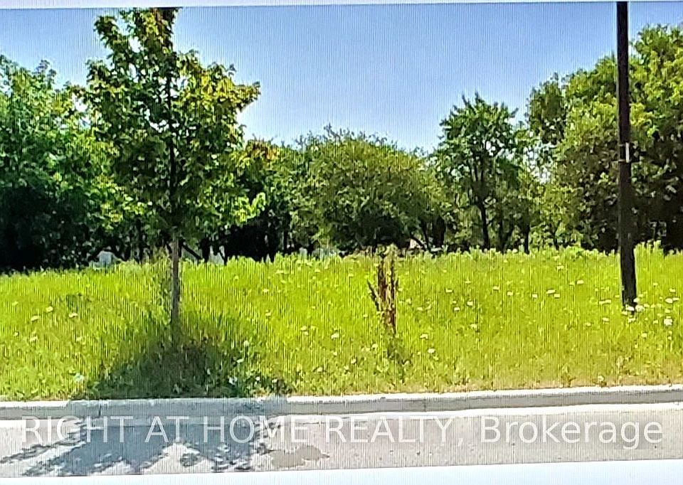 1st image of Harrisview St