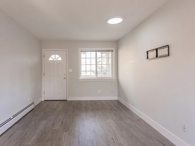 2401 Walnut St #6 — Photo 21