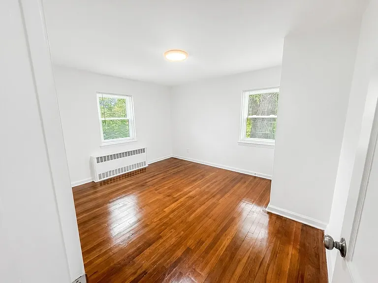 83-144 Fairmont Ave — Photo 4