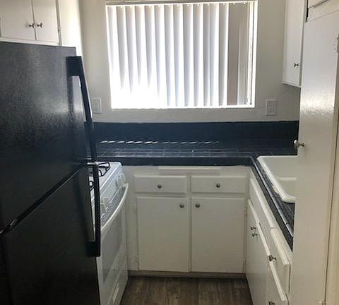 2nd image of 4137 Highland Ave APT 6