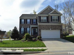 301 Large Oak Ln, Mebane, NC 27302