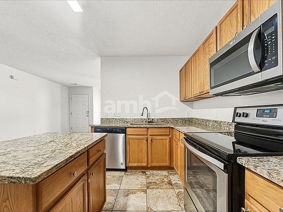 4th image of 135 Tyron Rd