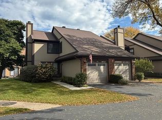 203 Stafford Dr #0, Wheeling, IL 60090