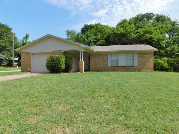 1401 Noble St, Denton, TX 76209