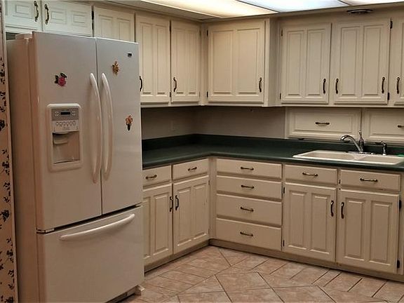 4th image of 3405 Dovecreek Dr