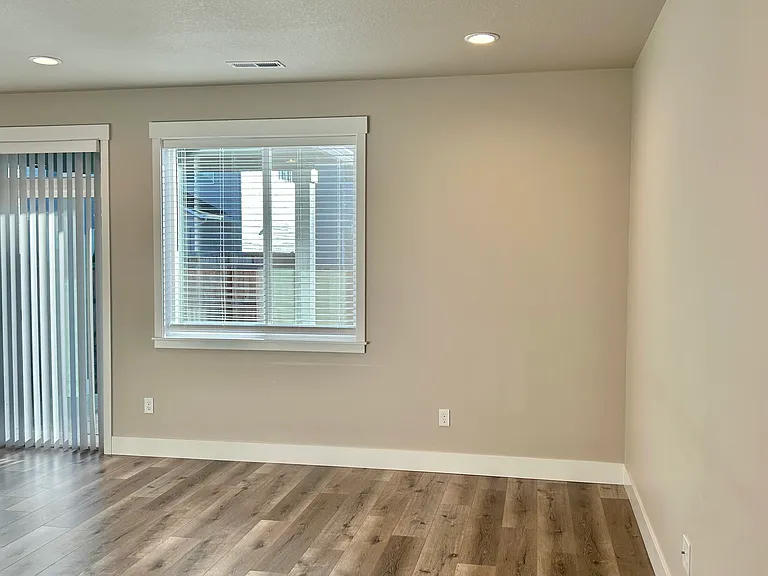 8401 NE 134th Ave — Photo 4