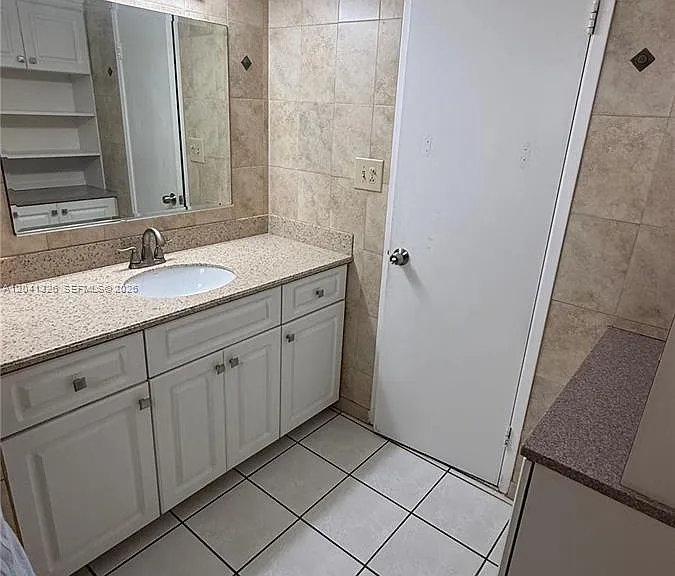 1770 NE 191st St #1141 — Photo 10