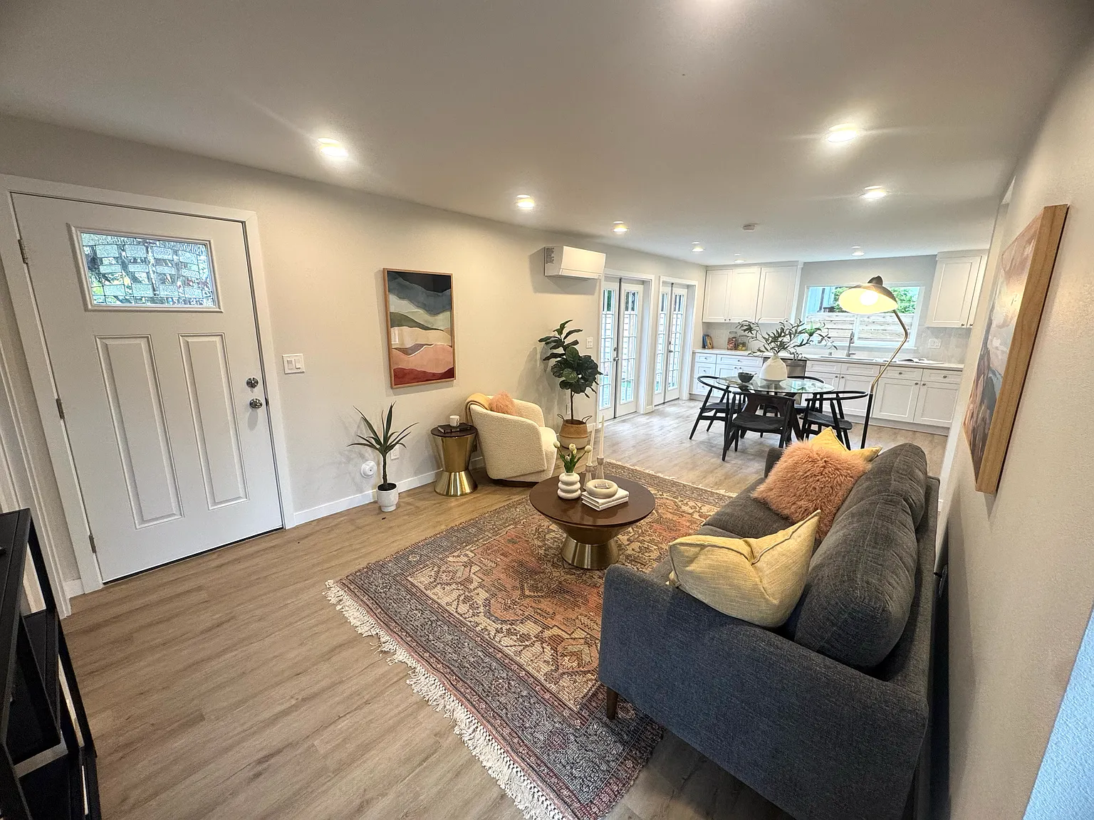 2 bed, 1.5 bath, 1000 sqft, $2,950 — Photo 4