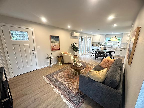 5th image of 8117 17th Ave SW #B