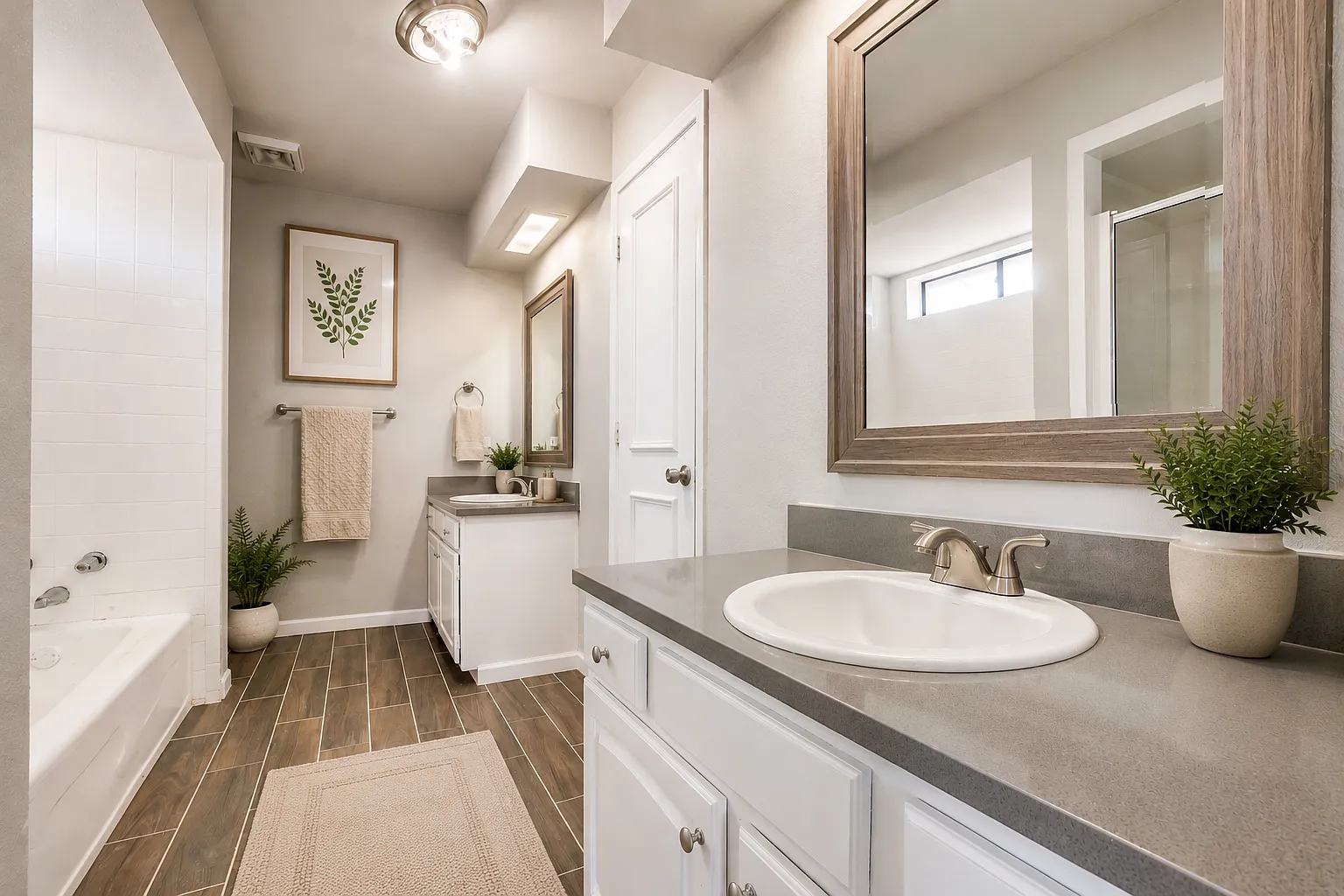 13345/13347 Fall Manor Dr — Photo 4