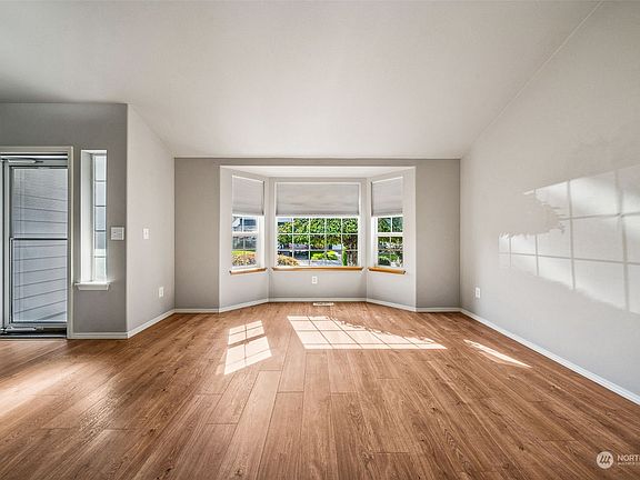 5th image of 8523 148th Street Ct E